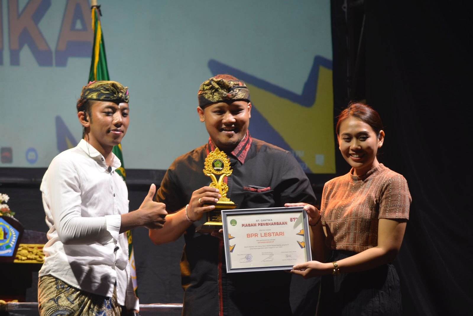 Bank Lestari Bali (BPR) Dukung Kreativitas Pemuda melalui Kegiatan di Banjar
