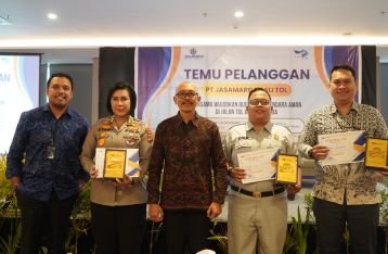 HUT Ke 13 PT Jasamarga Bali Selenggarakan Temu Pelanggan