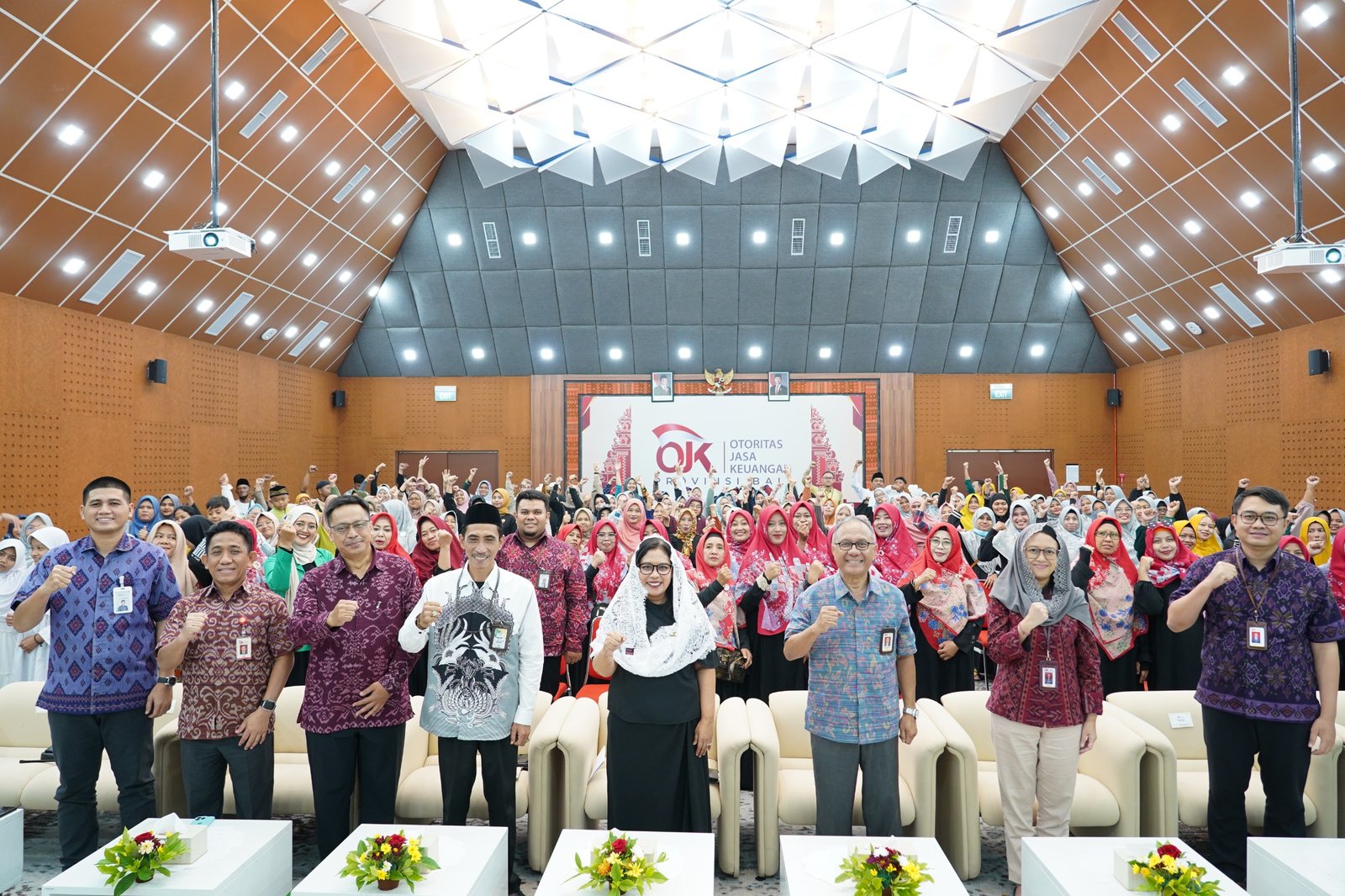 Literasi Keuangan Syariah, OJK Bali Edukasi Ibu Rumah Tangga dan Pelaku UMKM