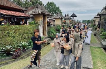 Pesona Budaya dan Alam: Desa Wisata Penglipuran Sambut Libur Idul Fitri 2025