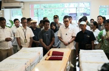 Lindungi Pekerja, BPJS Ketenagakerjaan Serahkan Santunan Kematian Pekerja Migran Indonesia