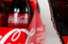 Penjelasan Ilmiah Minum Coca Cola Botol Lebih Enak dari Kaleng