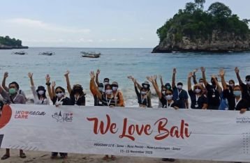 Edukasi CHSE Peserta "We Love Bali " Nikmati Keindahan Nusa Penida dan Lembongan 