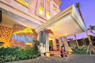 Alron Hotel