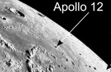 1971 - Apollo 14 Mendarat di Bulan