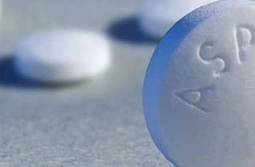 1915 - Perusahaan farmasi Bayer membuat aspirin dalam bentuk tablet