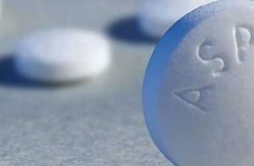 1915 - Perusahaan farmasi Bayer membuat aspirin dalam bentuk tablet