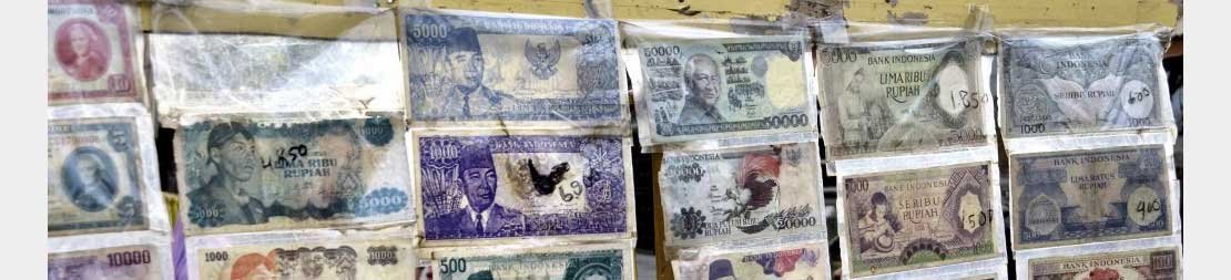 1949 - Akhir Konferensi Meja Bundar di Den Haag Rupiah menjadi mata uang Indonesia