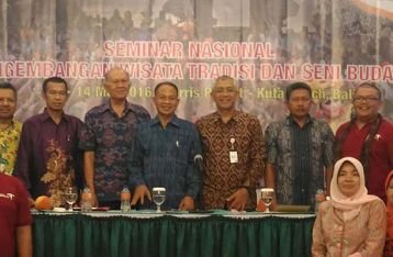 Kementerian Pariwisata Fasilitasi Wisata Tradisonal Dan Seni Budaya
